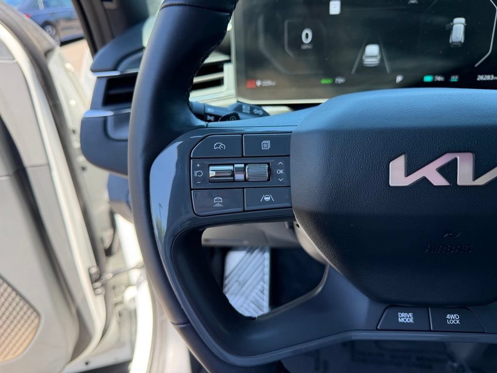 Used 2024 Kia EV9 GT-Line AWD/4WD image 18