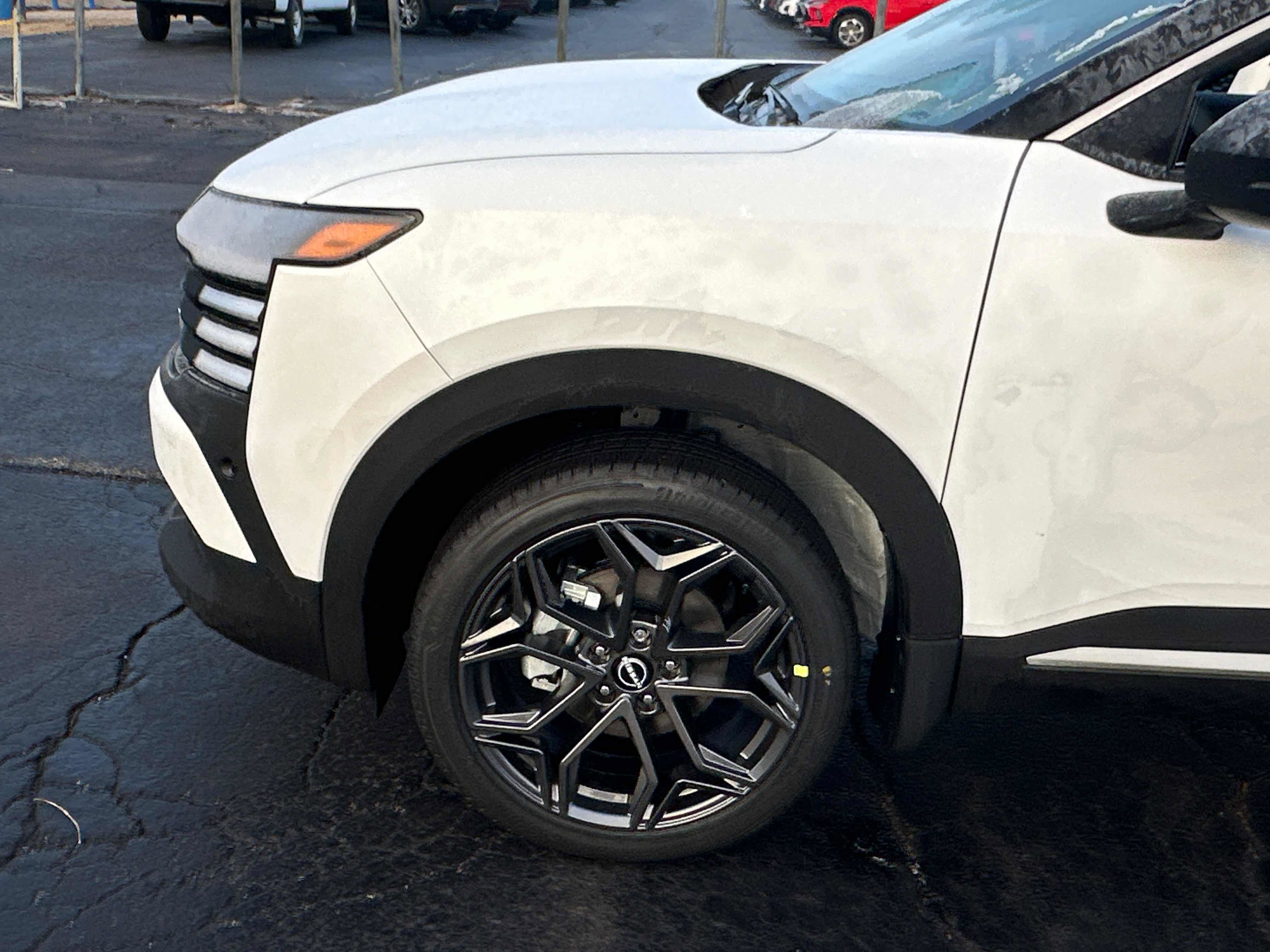 New 2026 Nissan Kicks SR w/ SR Premium Package image 7