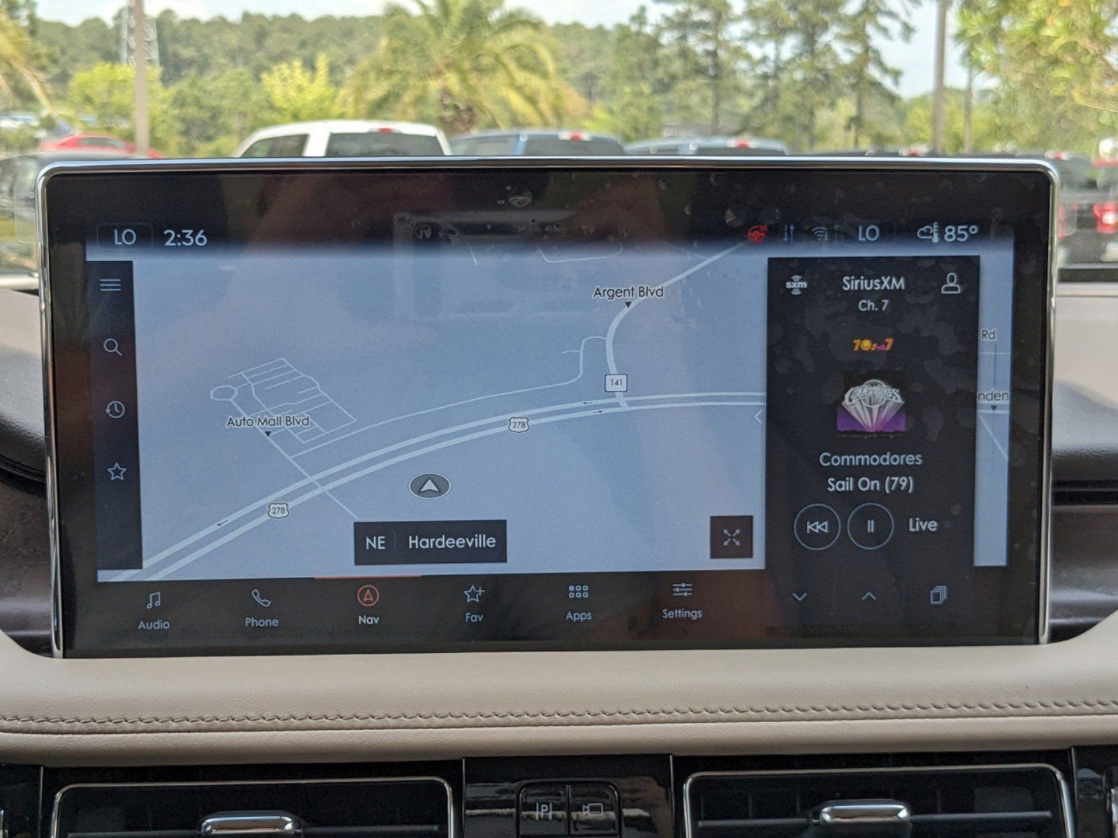 Certified 2023 Lincoln Nautilus Reserve w/ Equipment Group 201A image 24