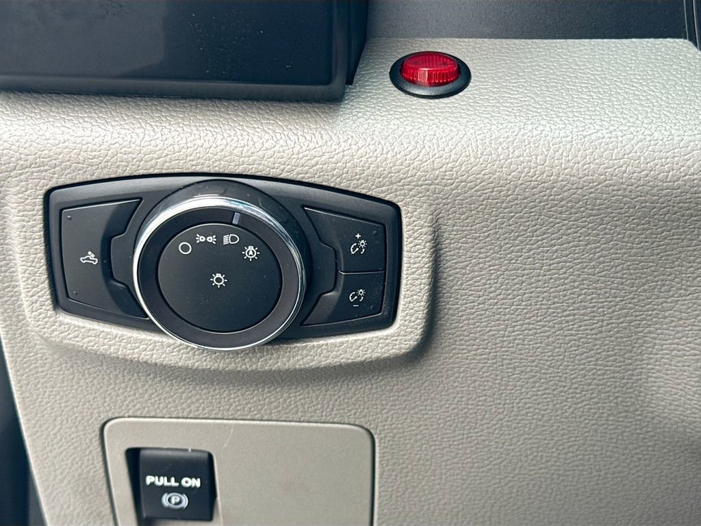 Used 2018 Ford F150 XL image 11