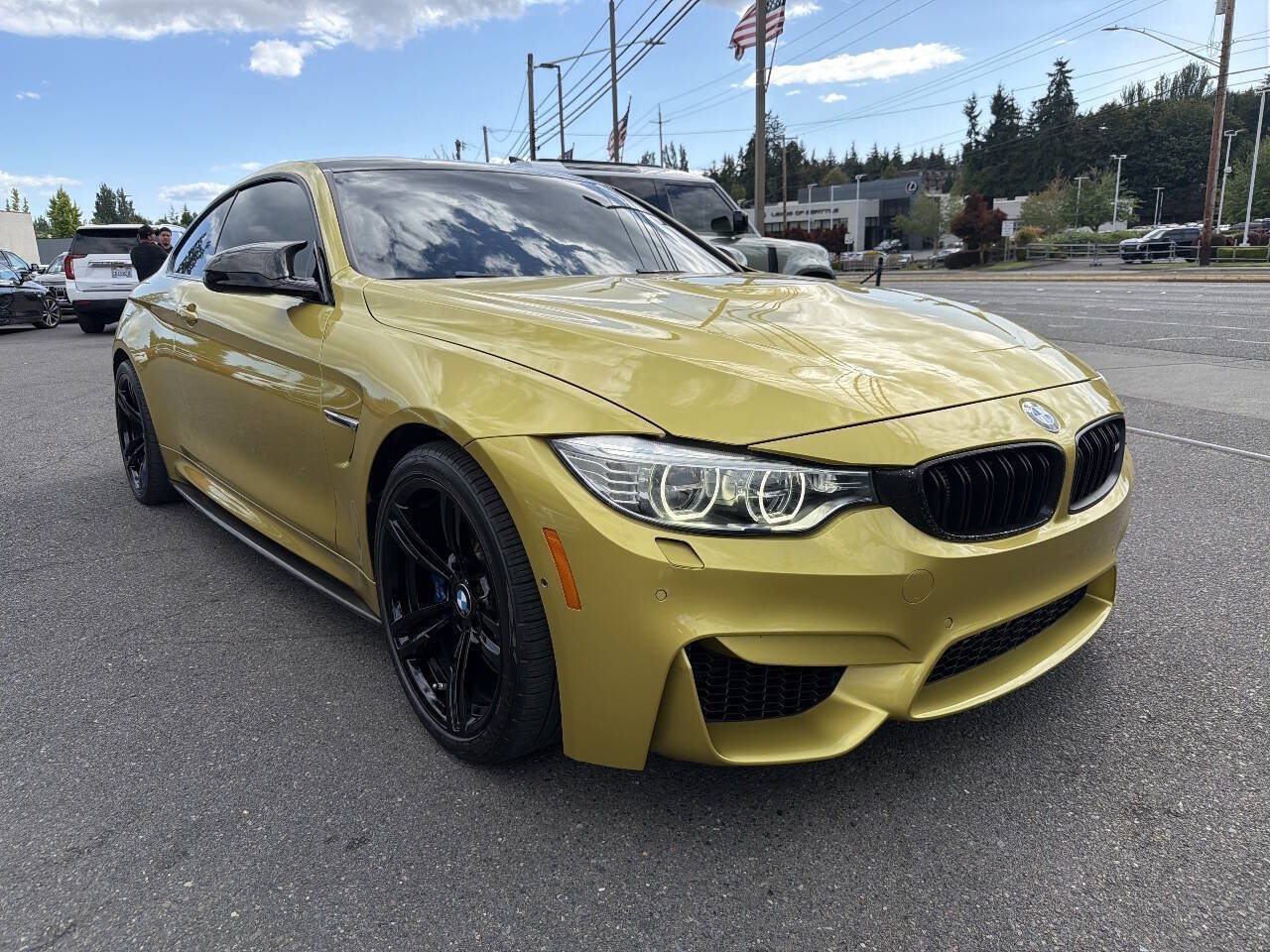 Used 2017 BMW M4 Coupe RWD image 14