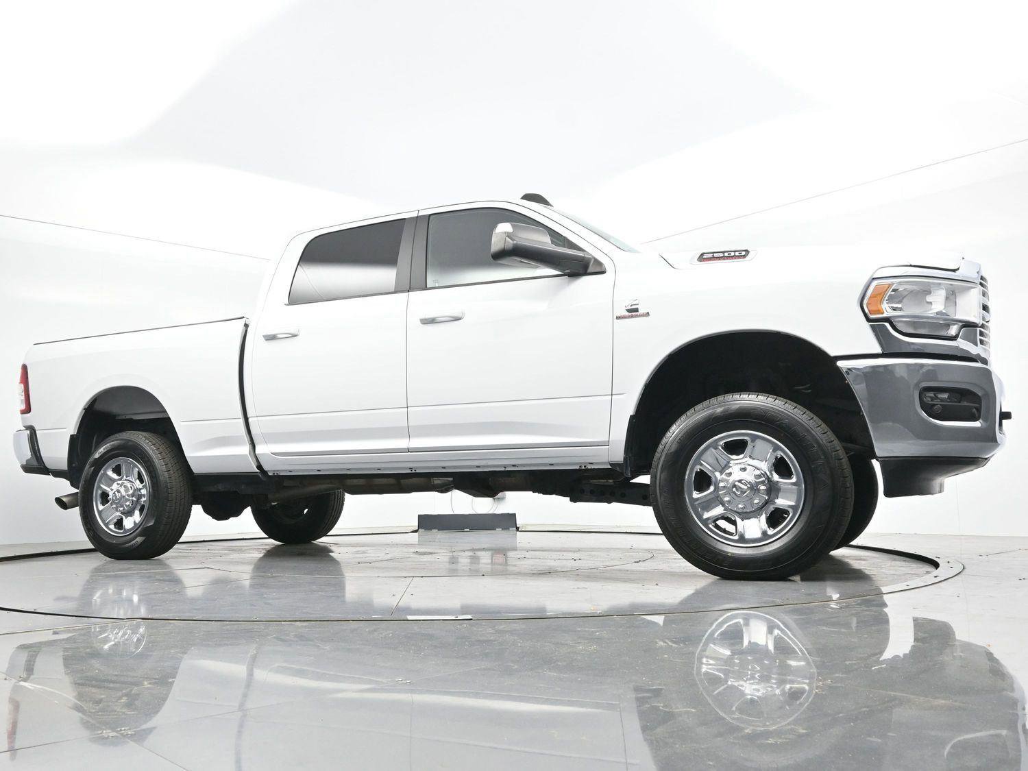 Used 2021 RAM 2500 Big Horn image 40