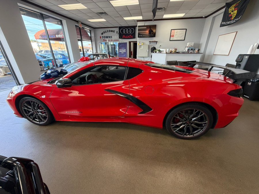 Used 2024 Chevrolet Corvette Stingray Coupe RWD image 15