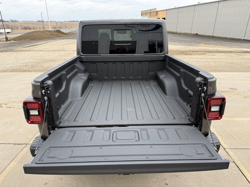 New 2026 Jeep Gladiator Rubicon image 12