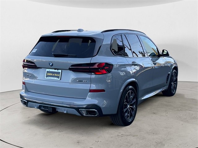 New 2026 BMW X5 xDrive50e w/ Executive Package image 7