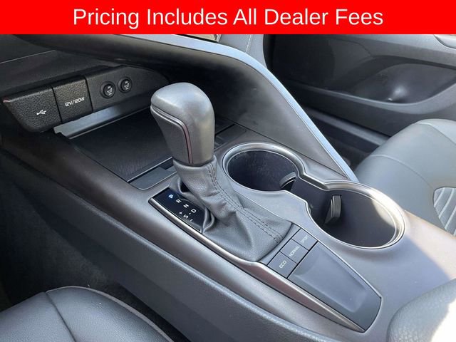 Used 2024 Toyota Camry SE w/ Convenience Package FWD image 31