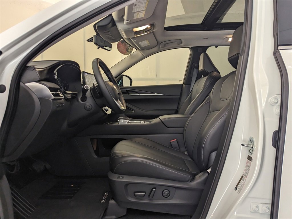 Certified 2025 INFINITI QX60 Sensory w/ Vision Package image 6