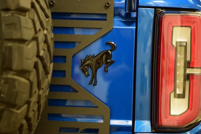 Used 2021 Ford Bronco First Edition AWD/4WD image 17