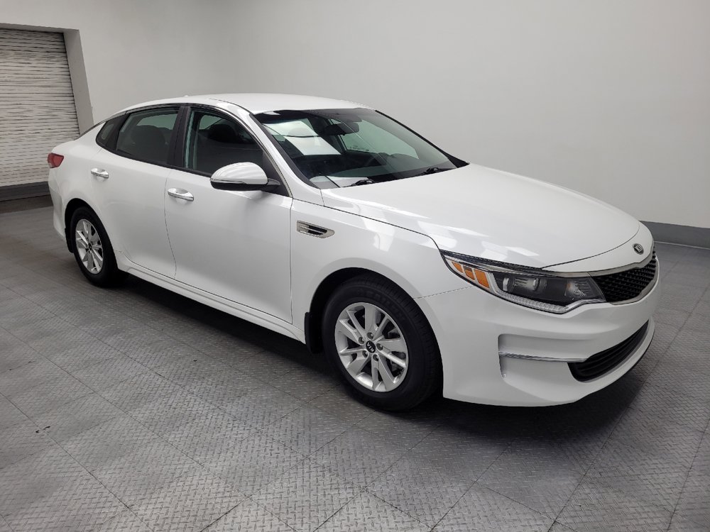 Used 2018 Kia Optima LX FWD image 11