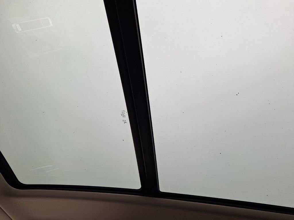 New 2026 Volkswagen Atlas SE image 21