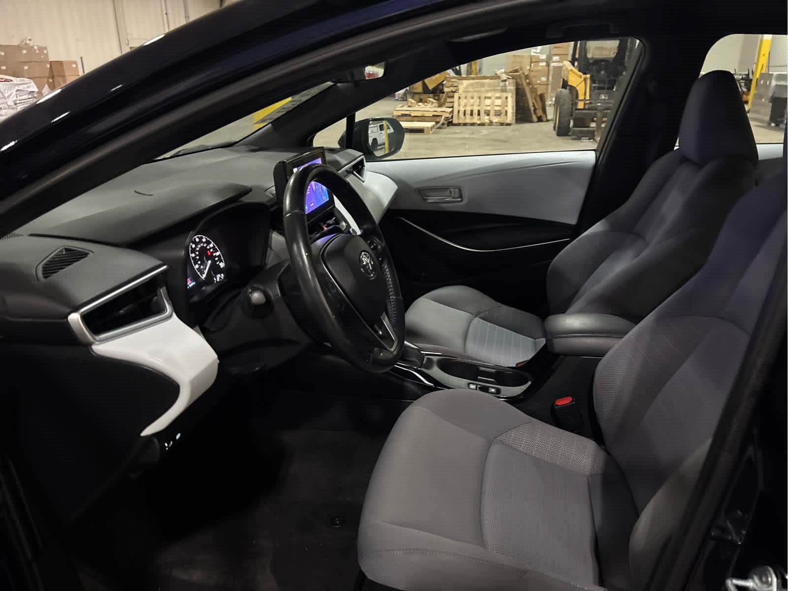 Certified 2023 Toyota Corolla SE FWD image 9