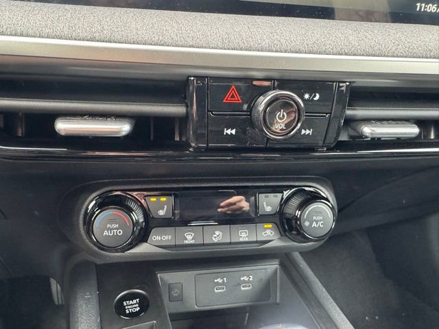 New 2026 Nissan Kicks SV w/ SV Premium Package image 14