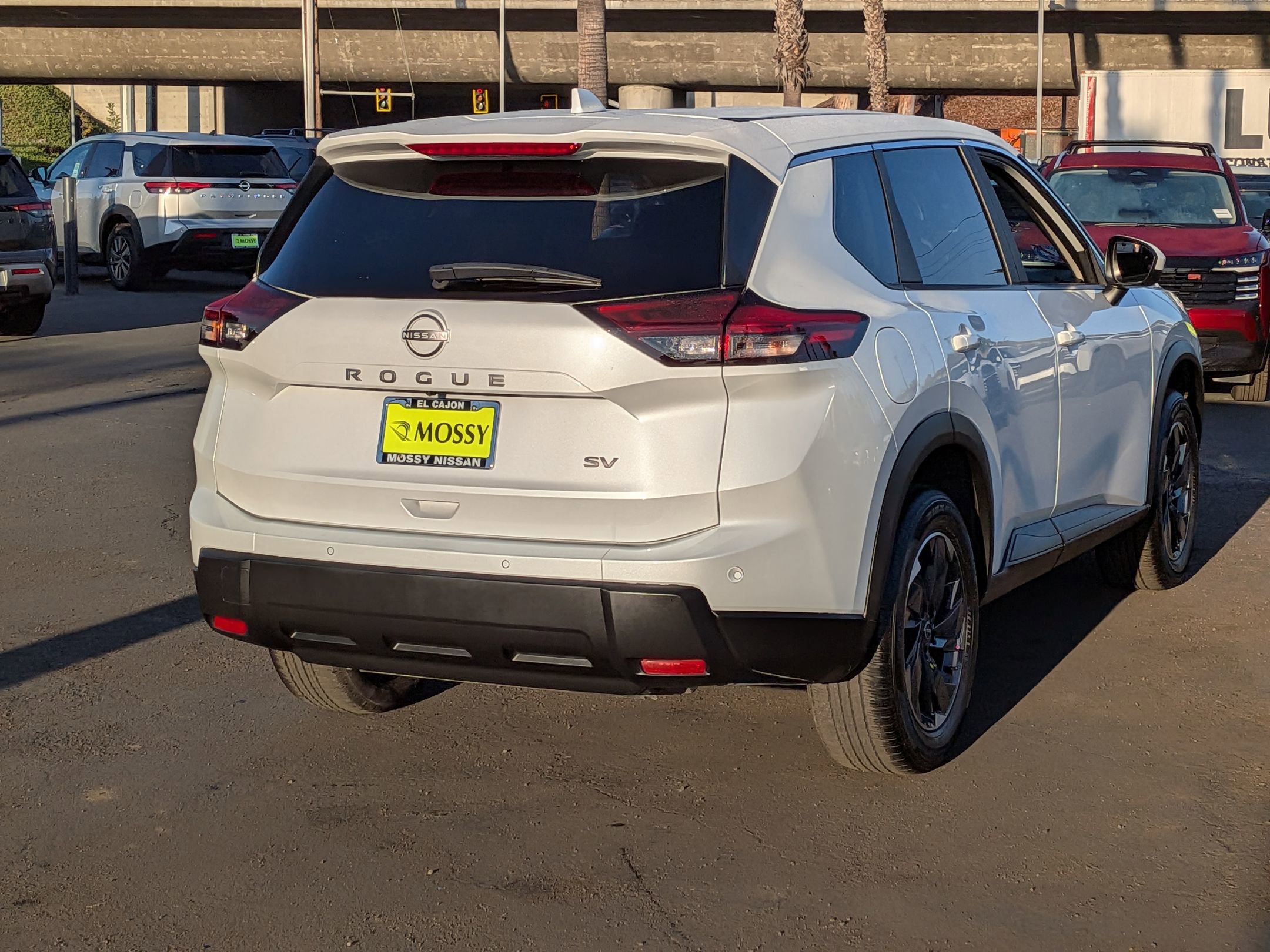 Certified 2024 Nissan Rogue SV image 8