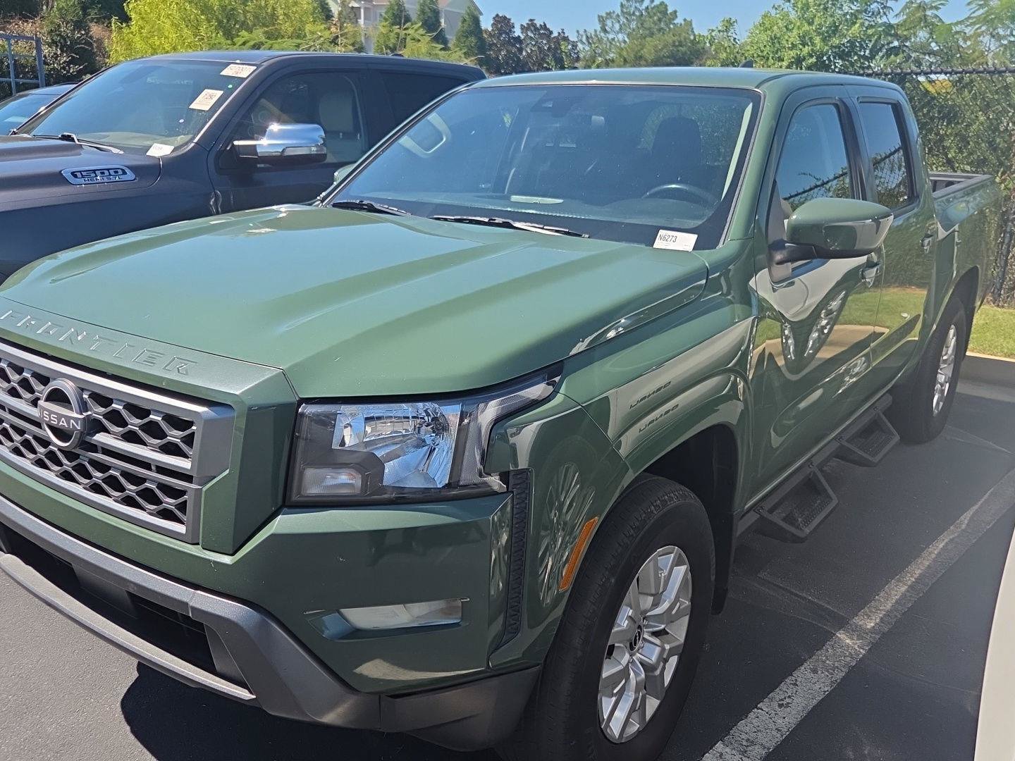 Used 2023 Nissan Frontier SV w/ SV Convenience Package