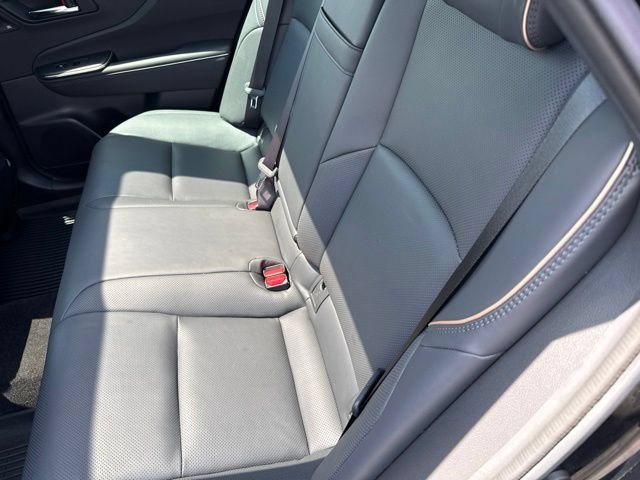 Used 2023 Toyota Crown AWD/4WD image 21