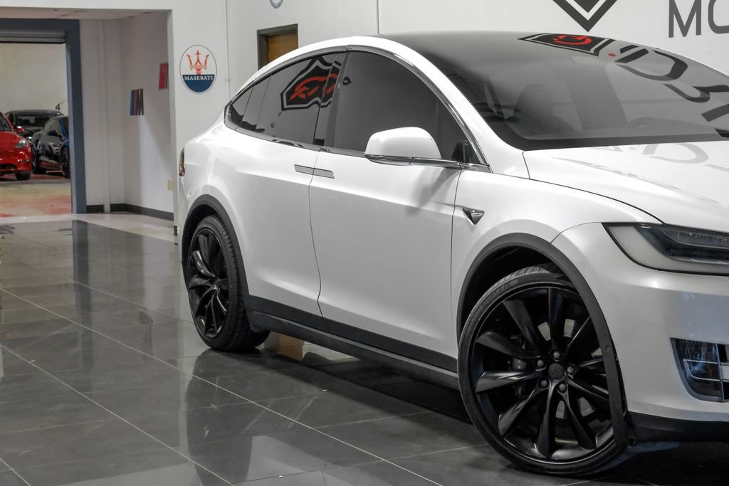 Used 2021 Tesla Model X Long Range AWD/4WD image 6