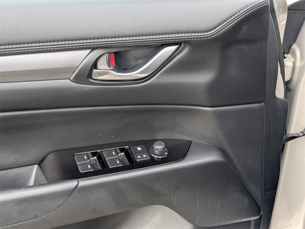 Used 2025 MAZDA CX-5 AWD 2.5 S w/ Select Package image 13