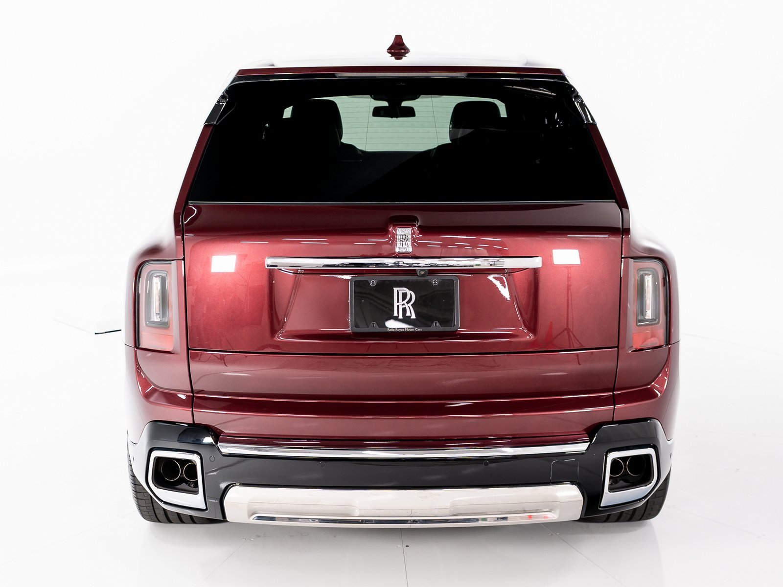 New 2025 Rolls-Royce Cullinan image 4