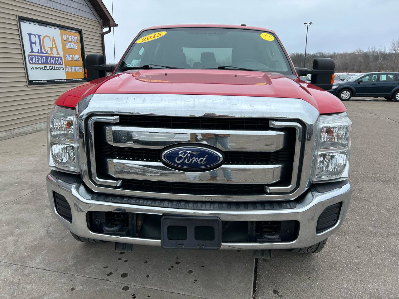 Used 2015 Ford F250 XLT w/ XLT Interior Package AWD/4WD image 2