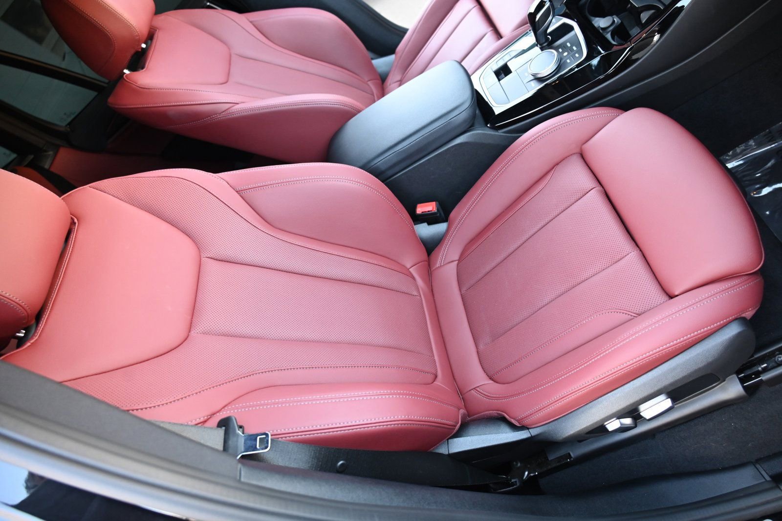 Certified 2023 BMW X3 M40i w/ Premium Package image 17