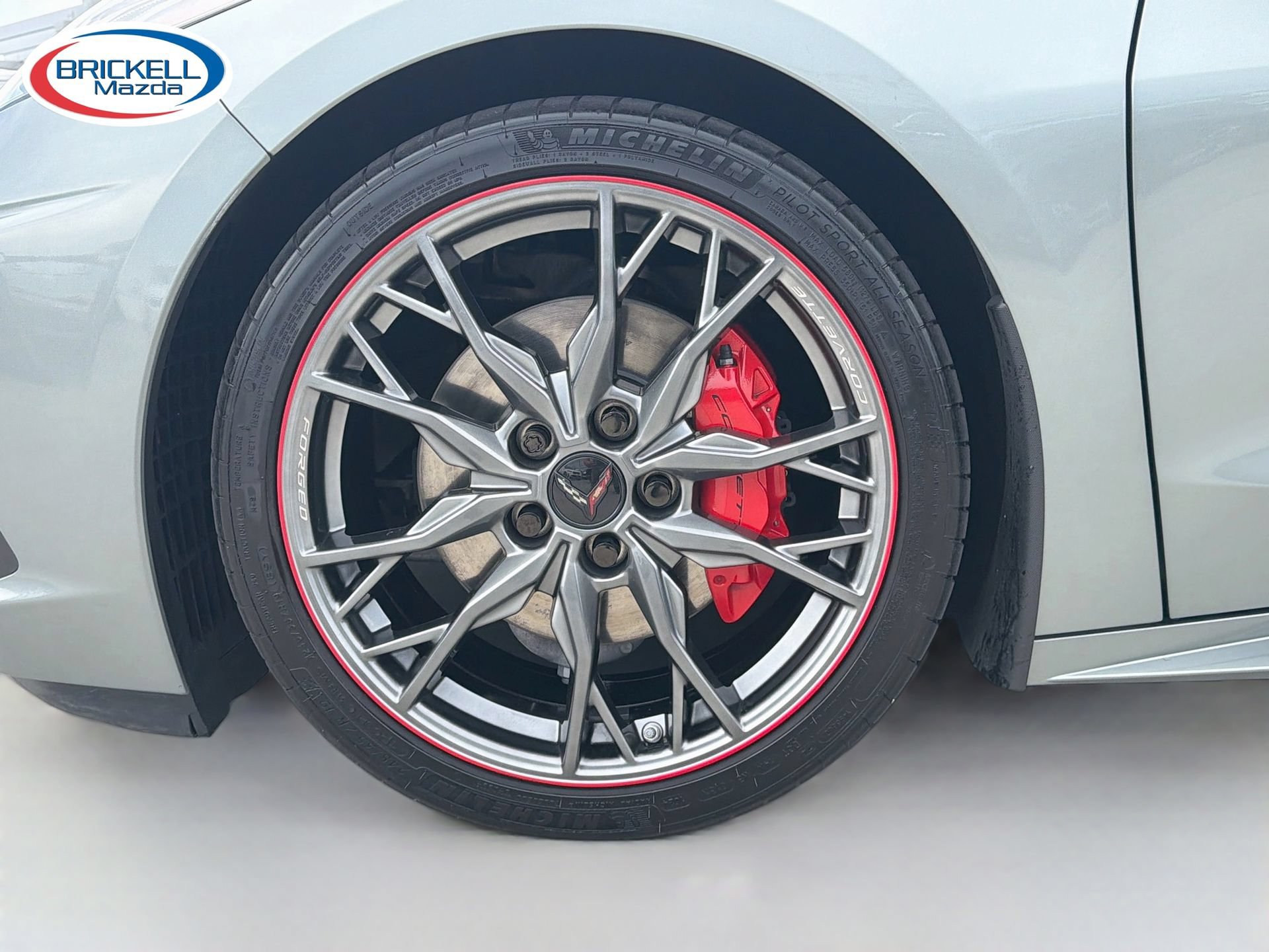 Used 2024 Chevrolet Corvette Stingray Premium Cpe w/ Body-Color Dual Roof Package RWD image 39