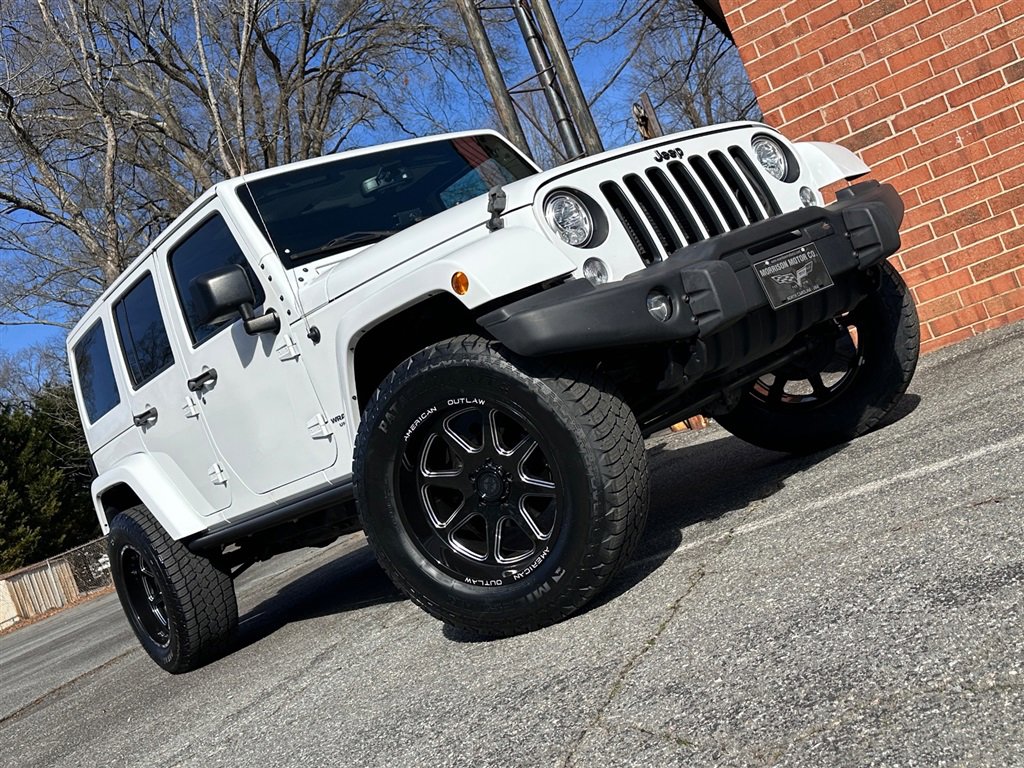 Used 2017 Jeep Wrangler Unlimited Sahara image 21