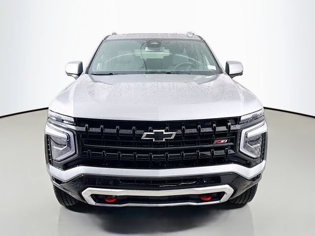 New 2026 Chevrolet Suburban Z71 w/ Comfort Package AWD/4WD image 2
