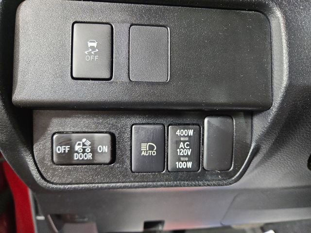 Used 2021 Toyota Tacoma TRD Sport w/ Technology Package AWD/4WD image 29