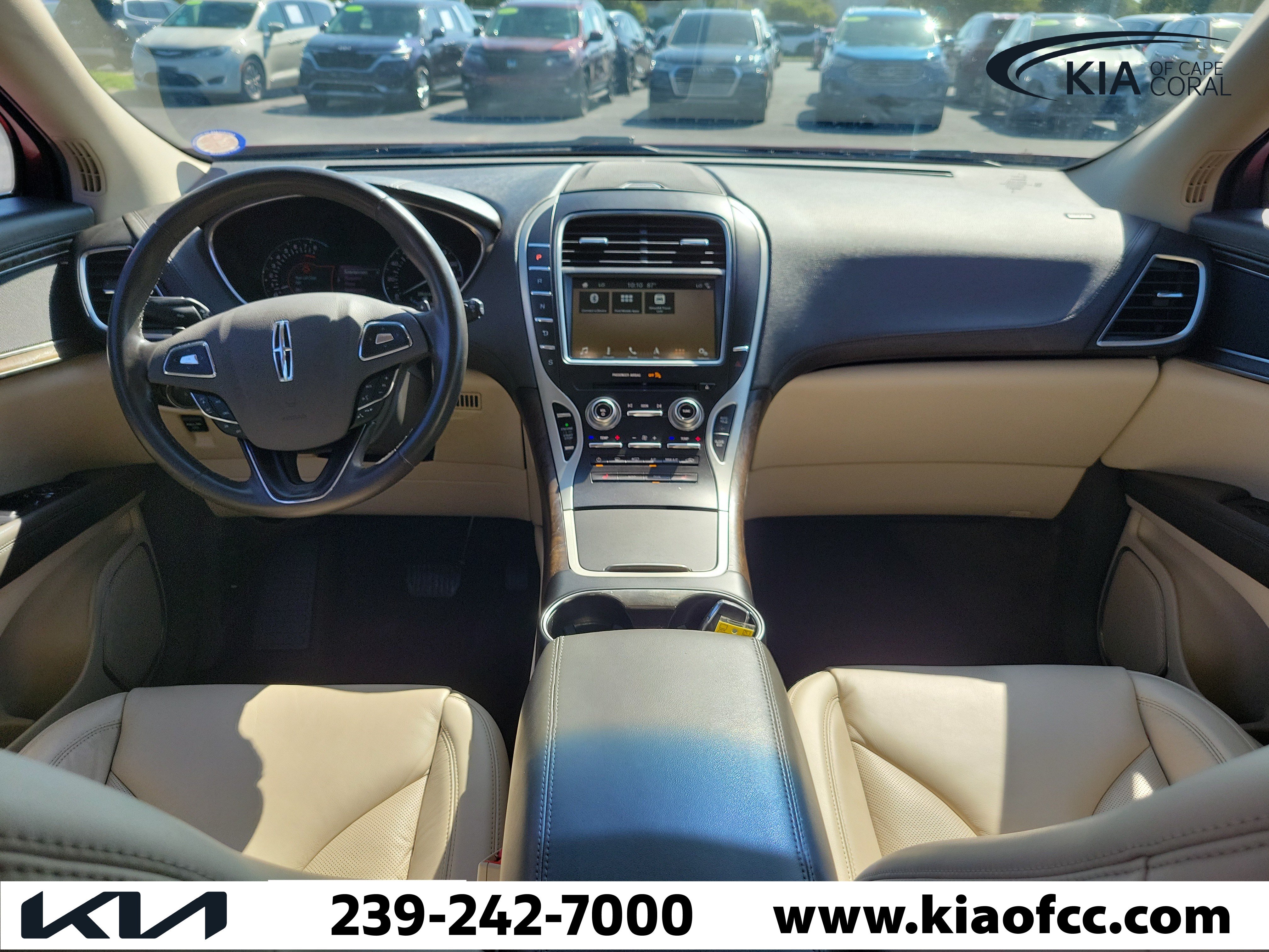 Used 2018 Lincoln MKX Select w/ Select Plus Package FWD image 16