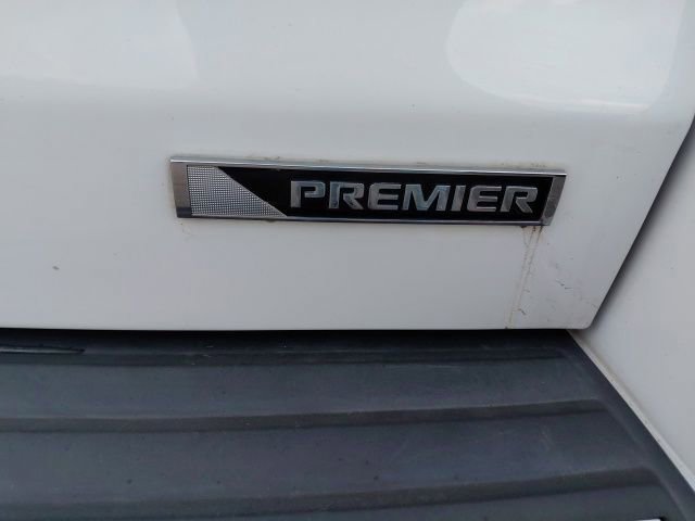 Used 2017 Chevrolet Suburban Premier image 32