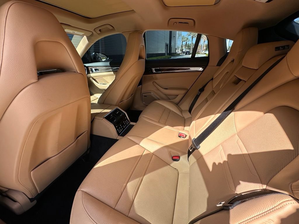 Certified 2021 Porsche Panamera 4 AWD/4WD image 38