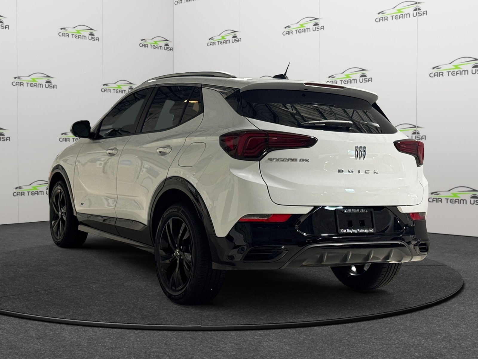 Used 2025 Buick Encore GX Sport Touring w/ Comfort Package image 3