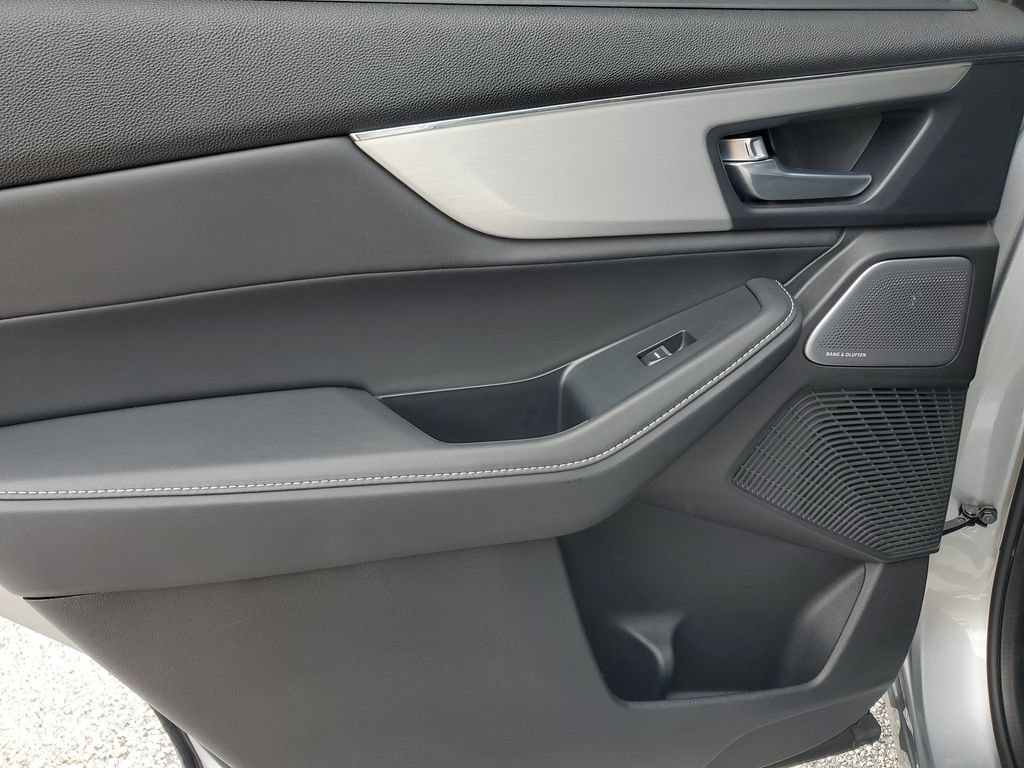 Certified 2026 Acura MDX w/ Technology Package FWD image 15