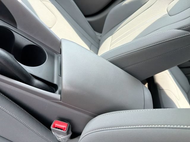 Used 2023 Hyundai Elantra SEL w/ Cargo Package FWD image 23