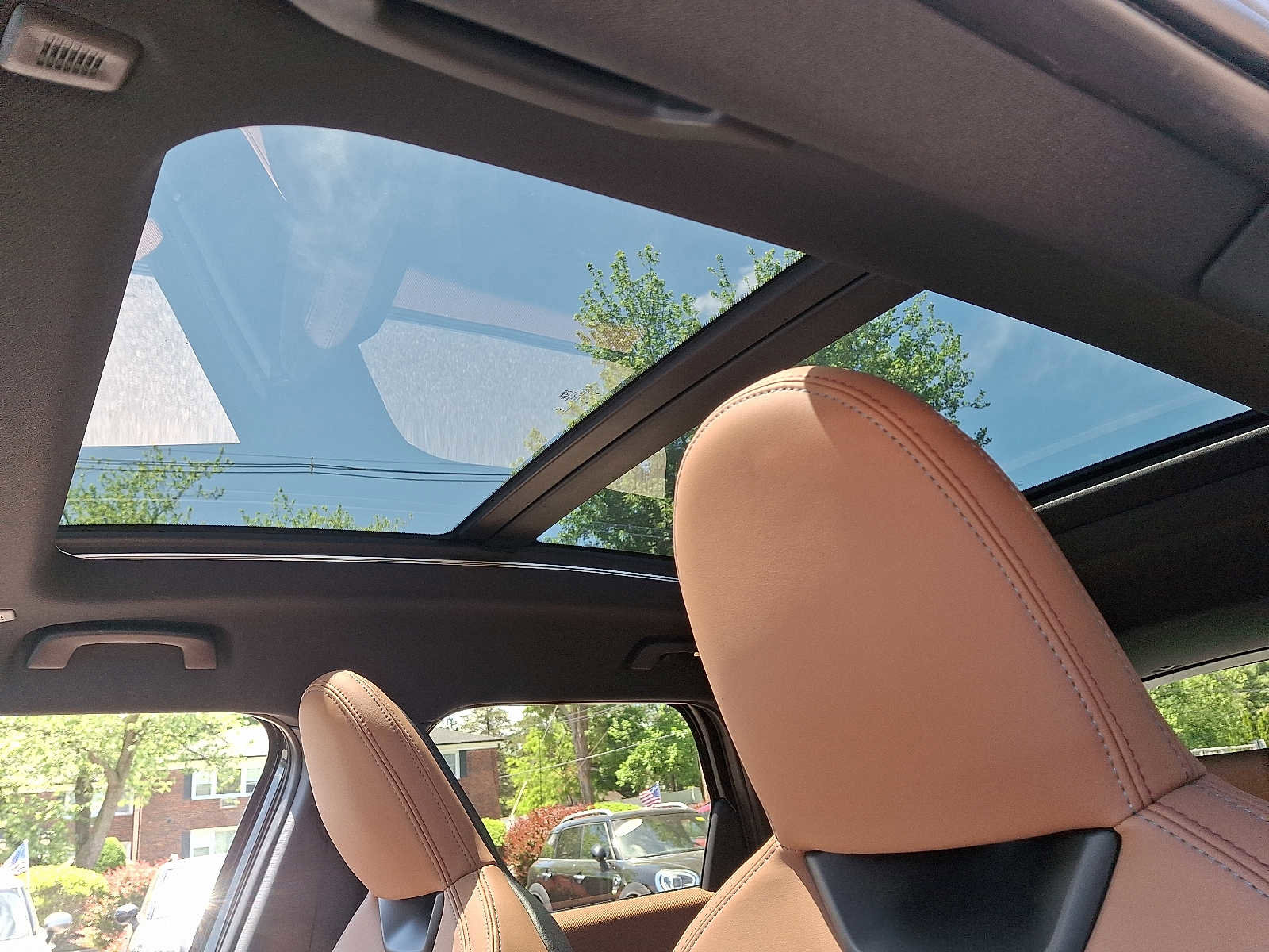 Certified 2025 MINI Cooper Countryman S w/ Comfort Package Max image 14