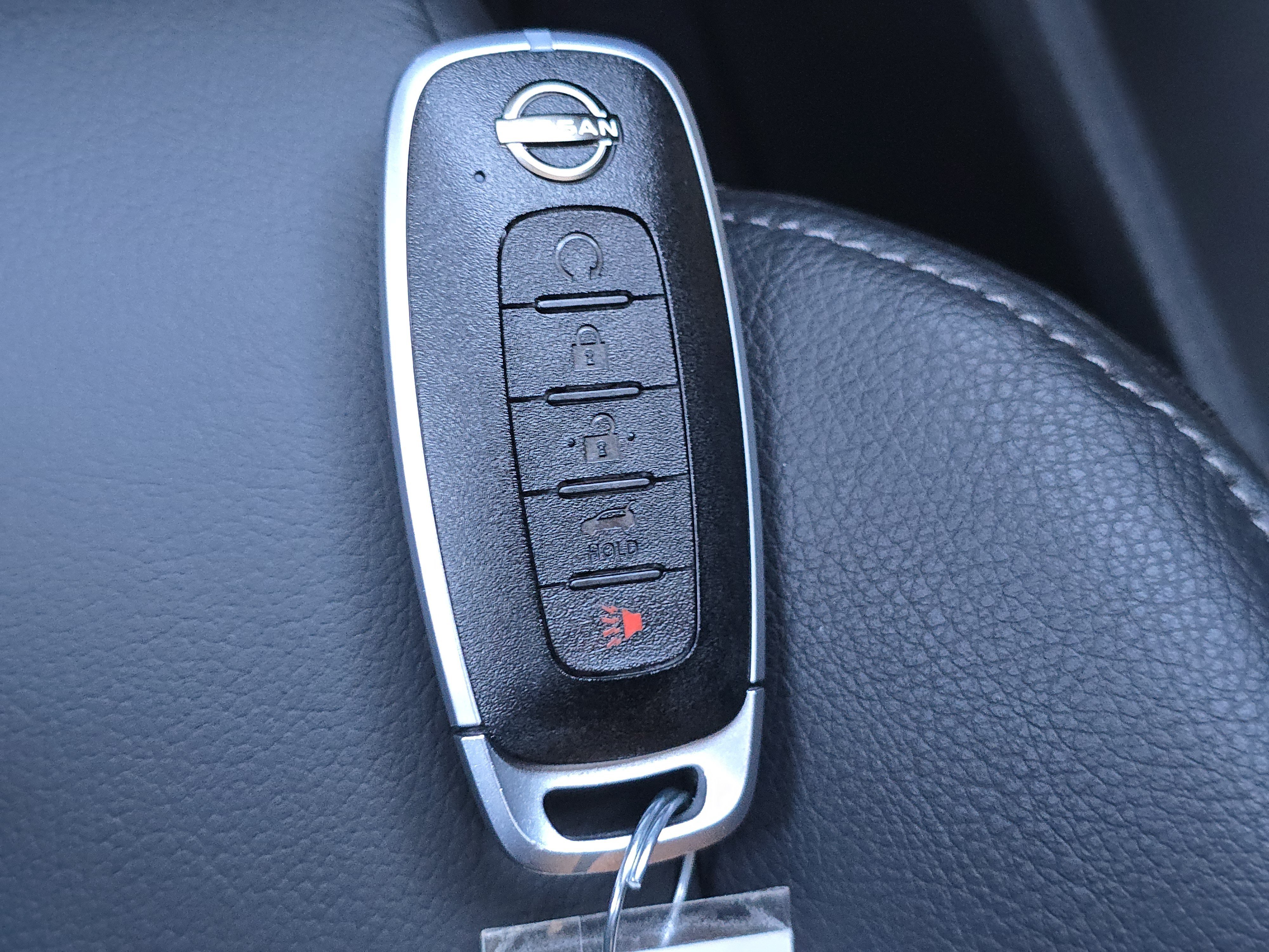 Used 2025 Nissan Rogue SL w/ Tech Package AWD/4WD image 27