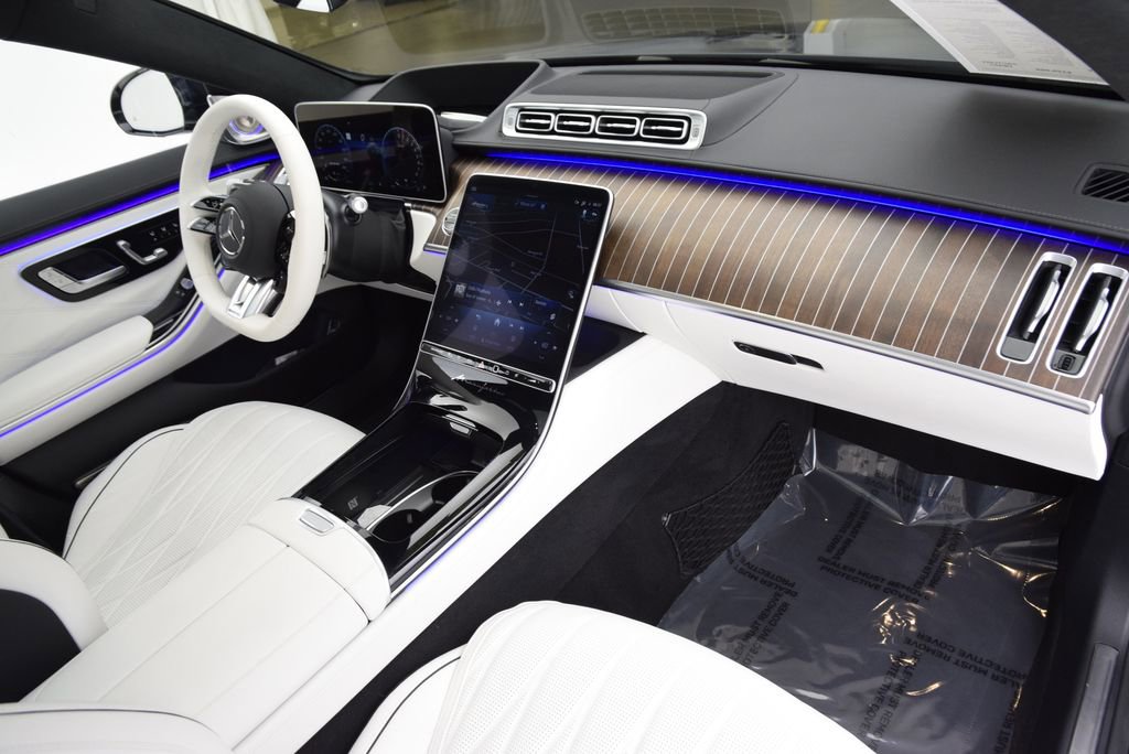 Used 2025 Mercedes-Benz S 63 AMG S image 15