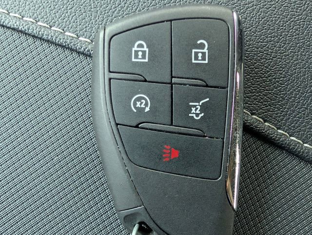 Used 2025 Chevrolet Traverse Z71 image 29