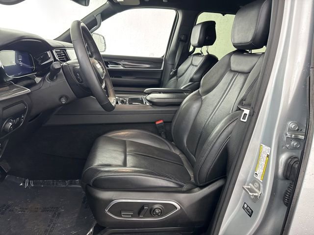 Used 2022 Jeep Wagoneer Series III w/ Convenience Group I image 24