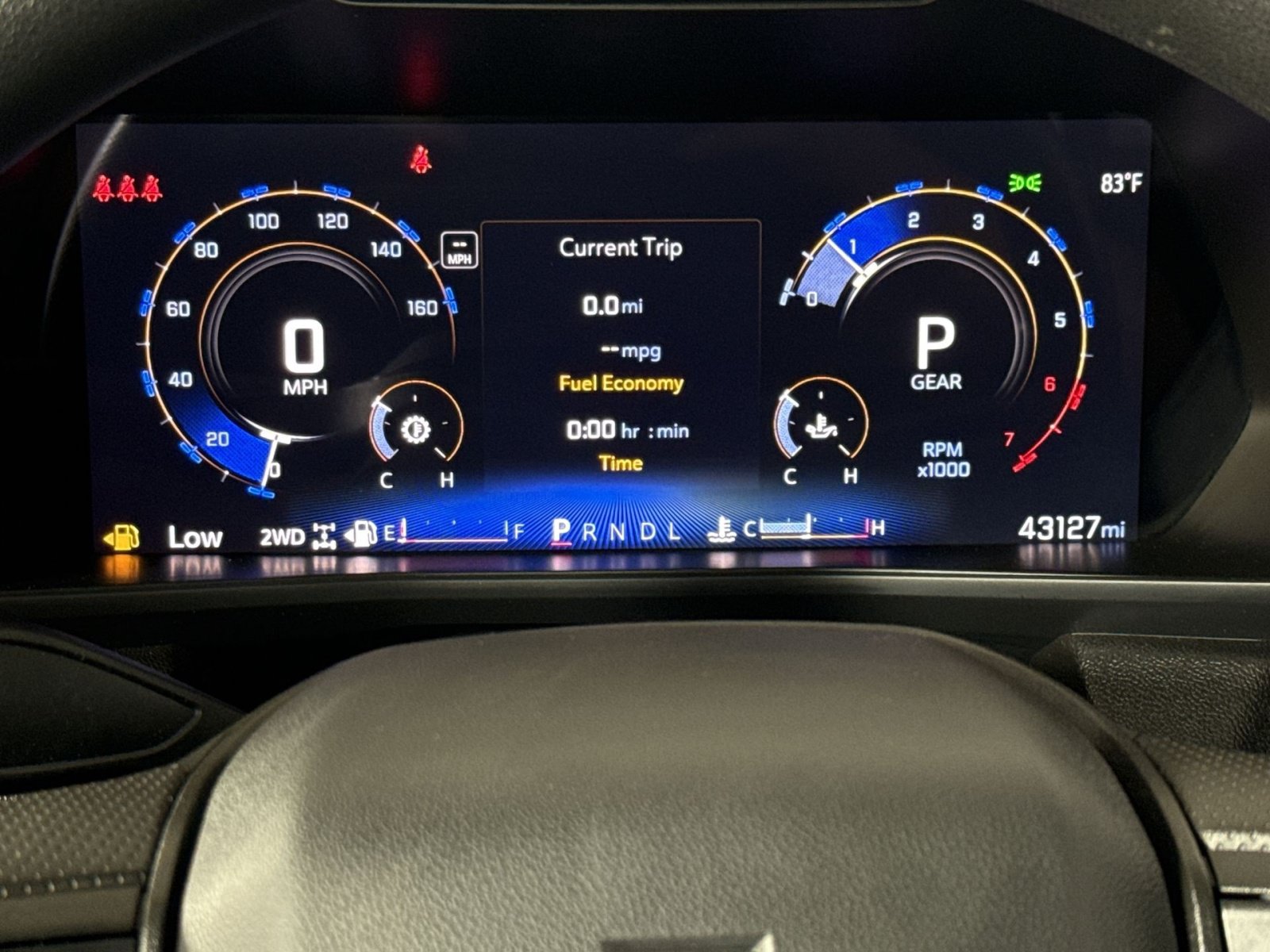 Used 2024 Chevrolet Colorado Trail Boss w/ Advanced Trailering Package AWD/4WD image 17