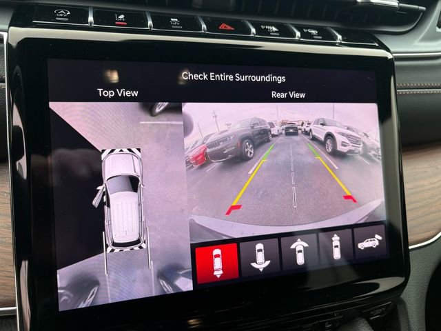 Used 2025 Jeep Grand Cherokee L Summit image 13