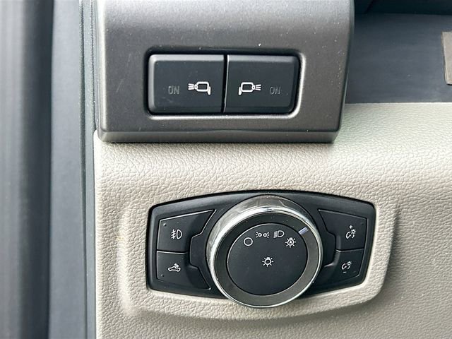 Certified 2022 Ford F350 XLT w/ XLT Premium Package image 10