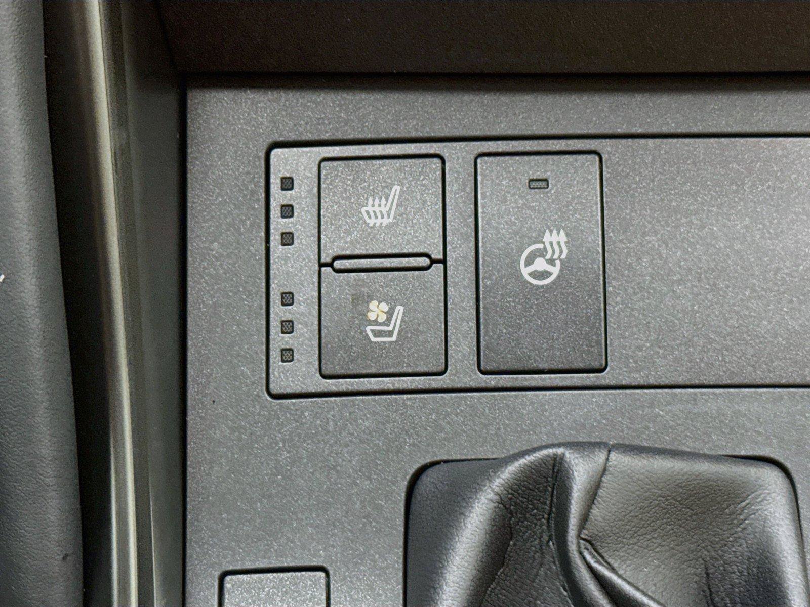 Used 2024 Lexus IS 300 w/ Comfort Package RWD image 7