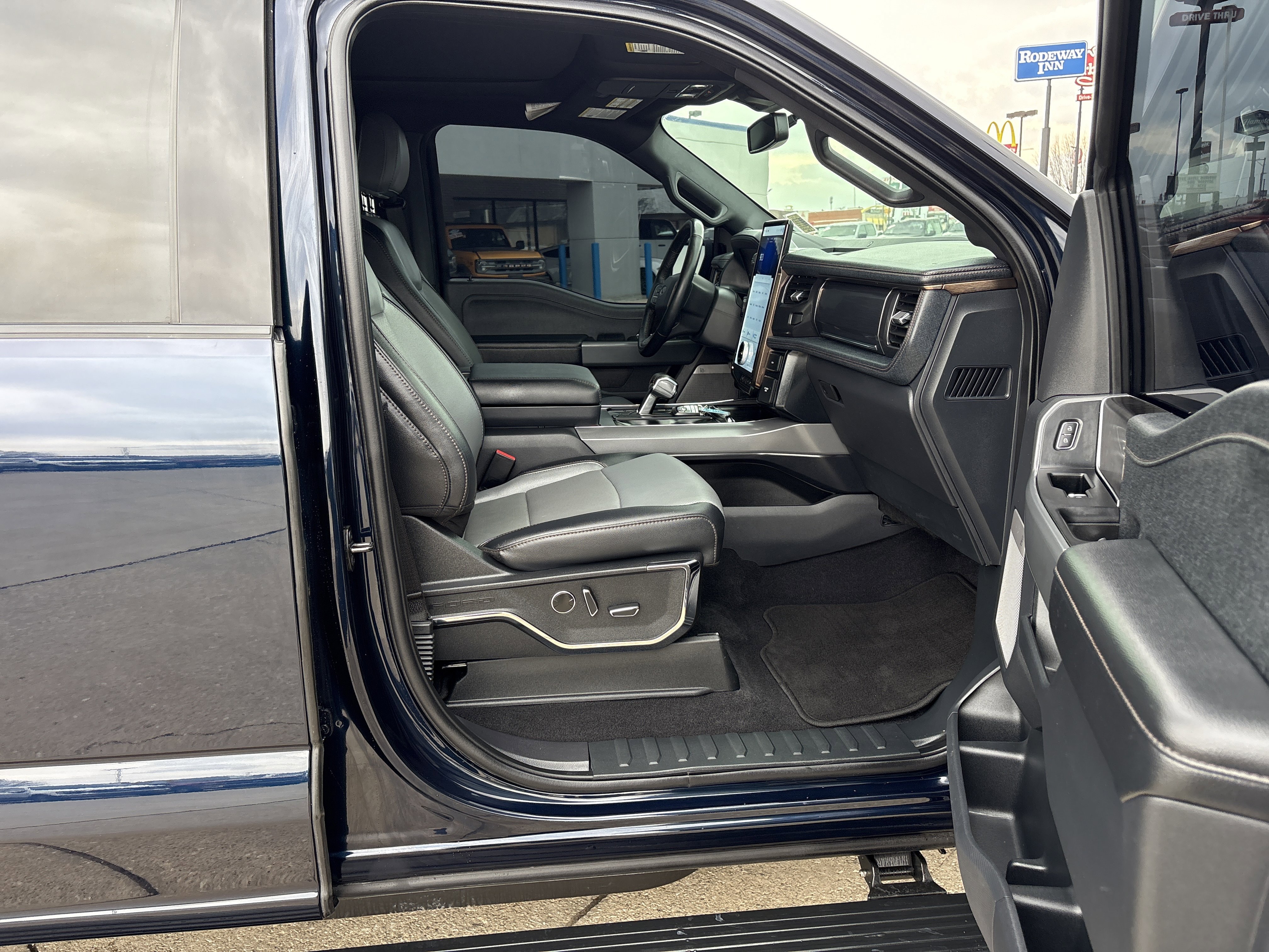 Used 2023 Ford F150 Lightning Lariat w/ Equipment Group 511A High AWD/4WD image 12