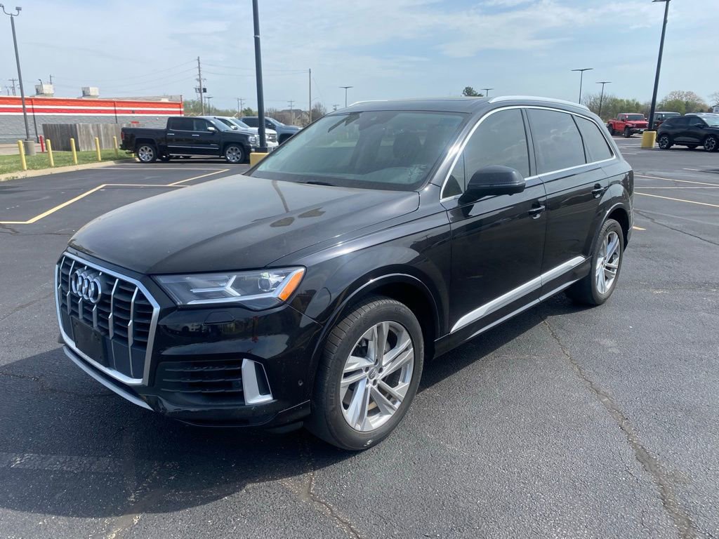 Used 2020 Audi Q7 3.0T Premium Plus w/ Premium Plus Package image 3