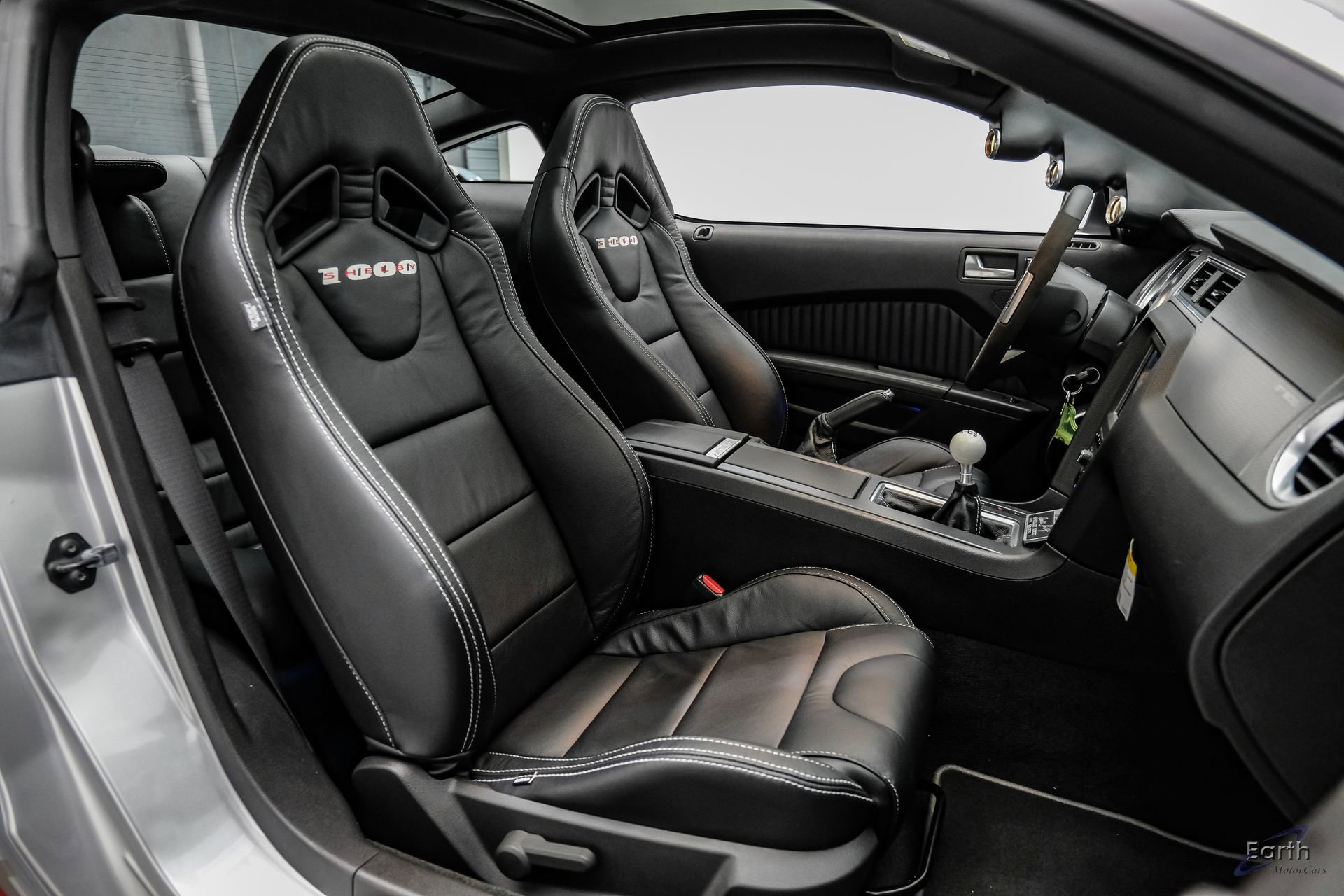 Used 2012 Ford Mustang Shelby GT500 w/ SVT Performance Pkg RWD image 52