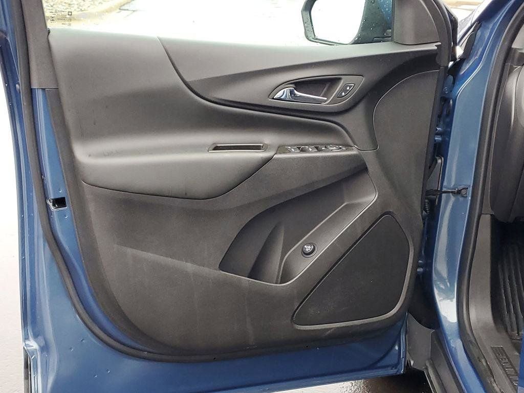 Used 2024 Chevrolet Equinox LT image 19