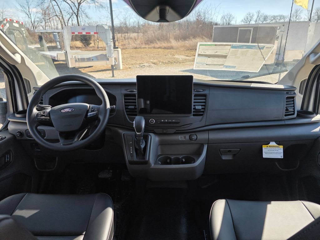 New 2026 Ford Transit 250 148 Medium Roof w/ Load Area Protection Package RWD image 28