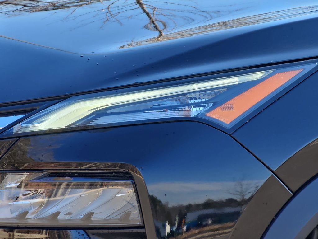 Used 2024 Nissan Rogue SL image 23