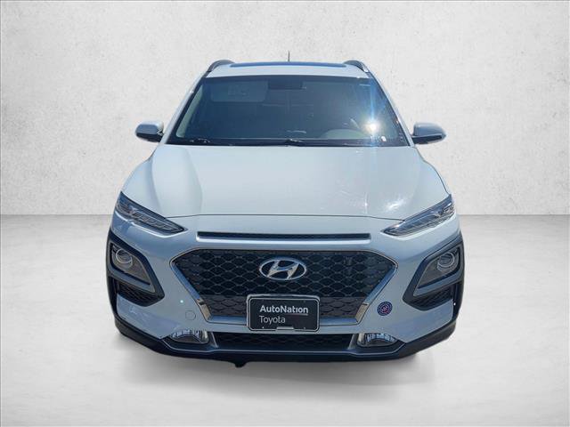 Used 2018 Hyundai Kona Limited FWD image 2